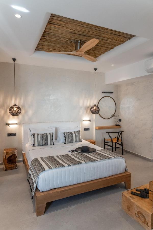 Almyra Oia Suites 外观 照片